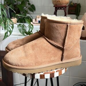 Ugg classic short sheepskin boot ankle booties 7 chestnut
